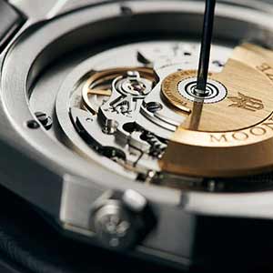 英纳格手表表带磨损——英纳格手表维修点售后服务中心